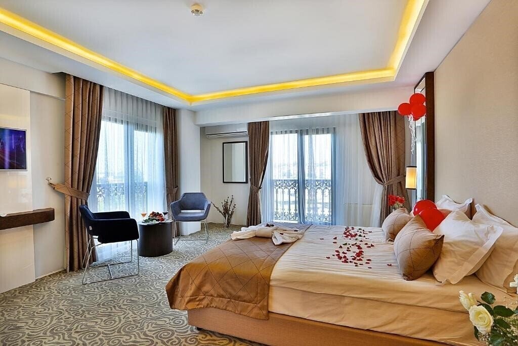 Отель Grand Sagcanlar Hotel 3*