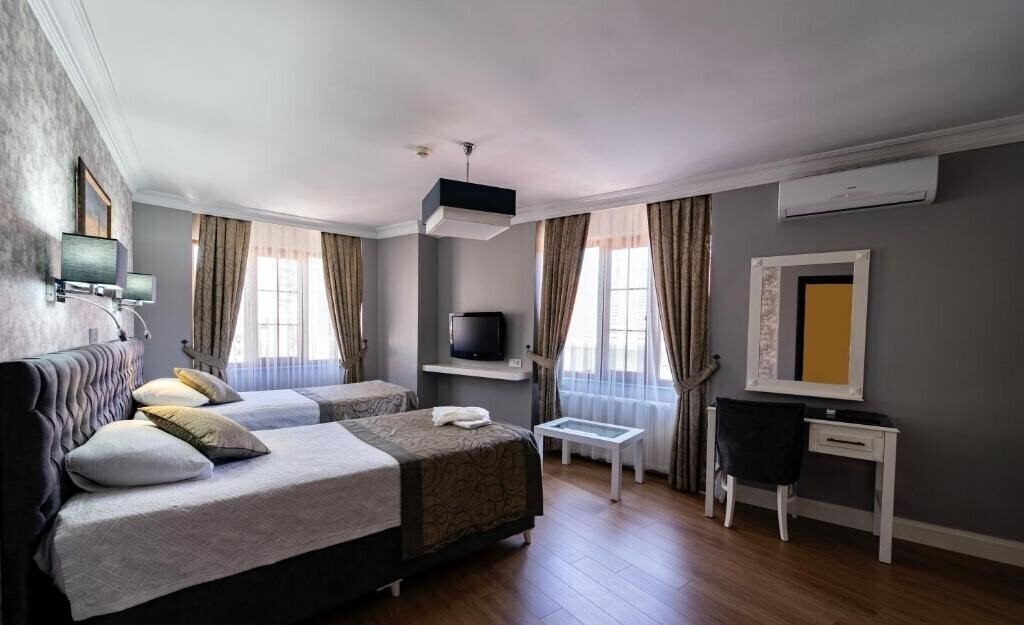 Фото Levent Hotel 3*