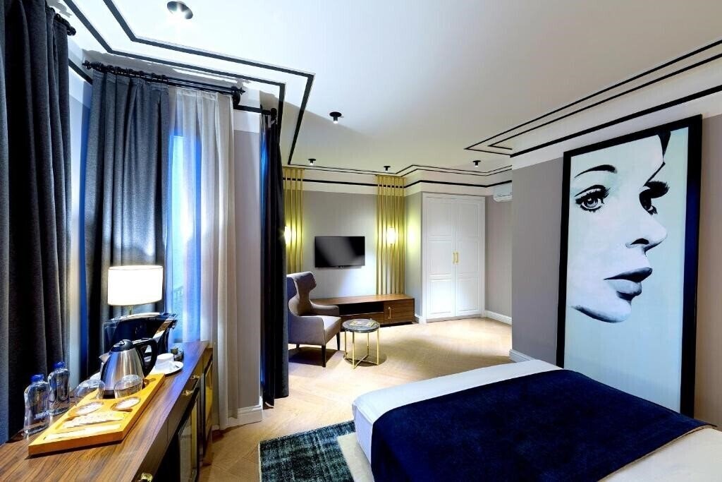 Отель Walton Hotels Galata 4*