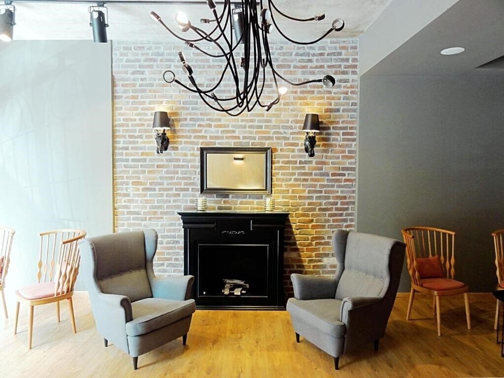 Отель Akin Suites 1*