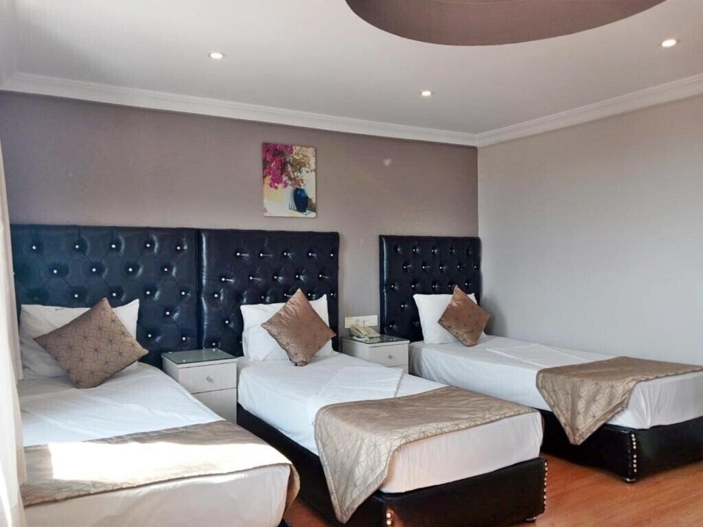 Фото Hotel Sureyya (ex. Sureyya) 3*