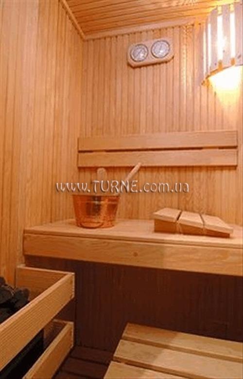 Отель Amisos Hotel 4*