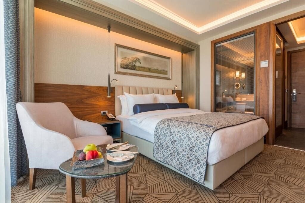 Картинка Golden Tulip Istanbul Bayrampasa Hotel (ex. Golden Tulip Bayrampasa Istanbul) 5*