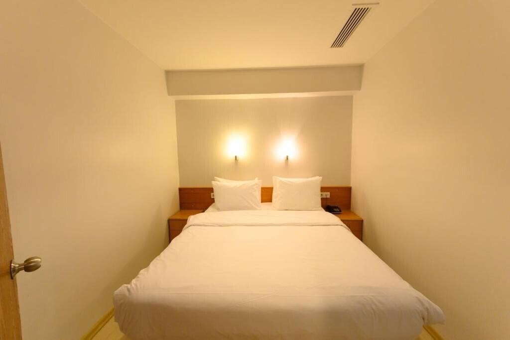 Изображение Entes Apart Hotel (ex. Entes Apart, Forbes Suites) 3*