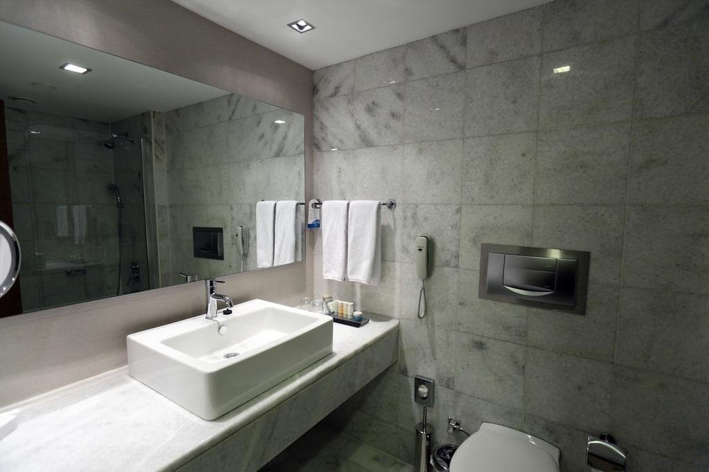 Фото Radisson Blu Conference & Airport 5*