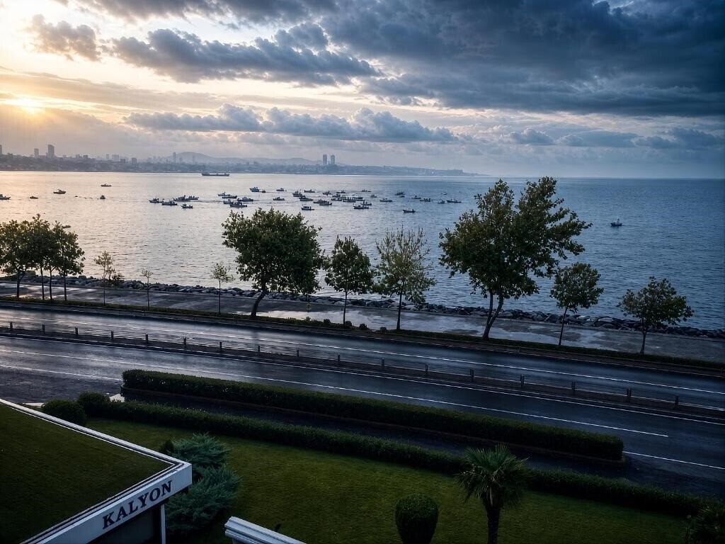 Фото Kalyon Hotel Istanbul 4*