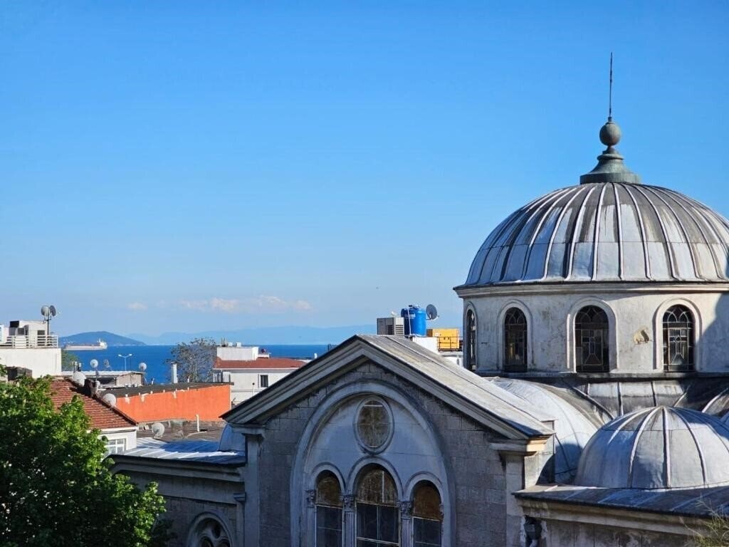 Изображение Grey House 3*