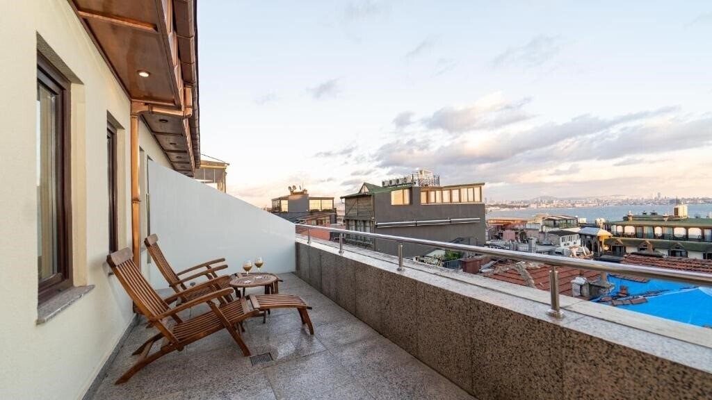 Изображение Biz Cevahir Hotel Sultanahmet (ex. Biz Cevahir Sultanahmet, Biz Cevahir Hotel) 4*