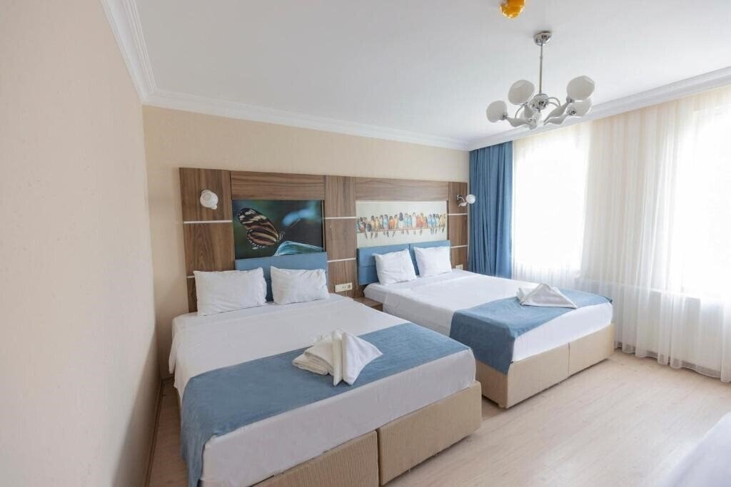 Фото De Maree Hotel 3*