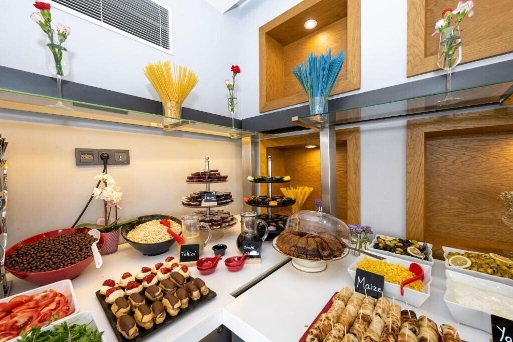 Изображение Graziella Gold Hotel (ex. Graziela Gold Hotel ) 4*