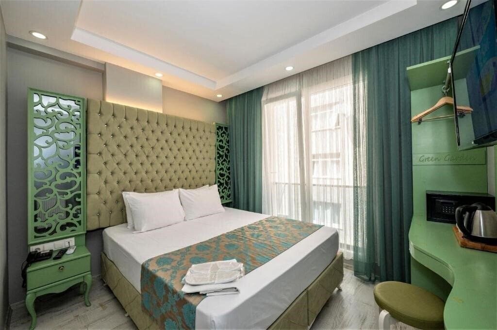 Отель Green Garden Istanbul Hotel 3*