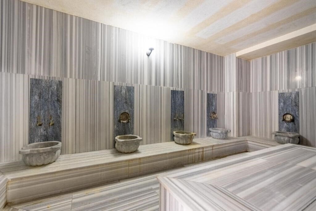 Фото Valens Hotel (ex. Valens Hotel Downtown) 4*