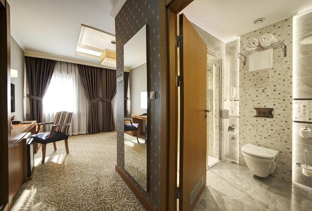 Изображение Kadak Garden Istanbul Airport Hotel 3*
