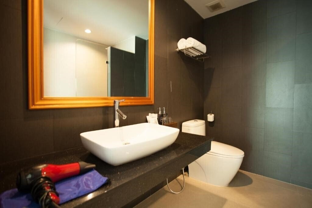 Фотография The Bridge Hotel 4*