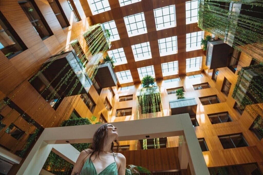 Отель Radisson Blu Hotel & SPA Istanbul Tuzla 5*