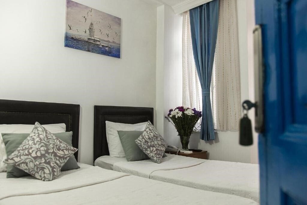 Отель The House Of Tulpan апартаменты