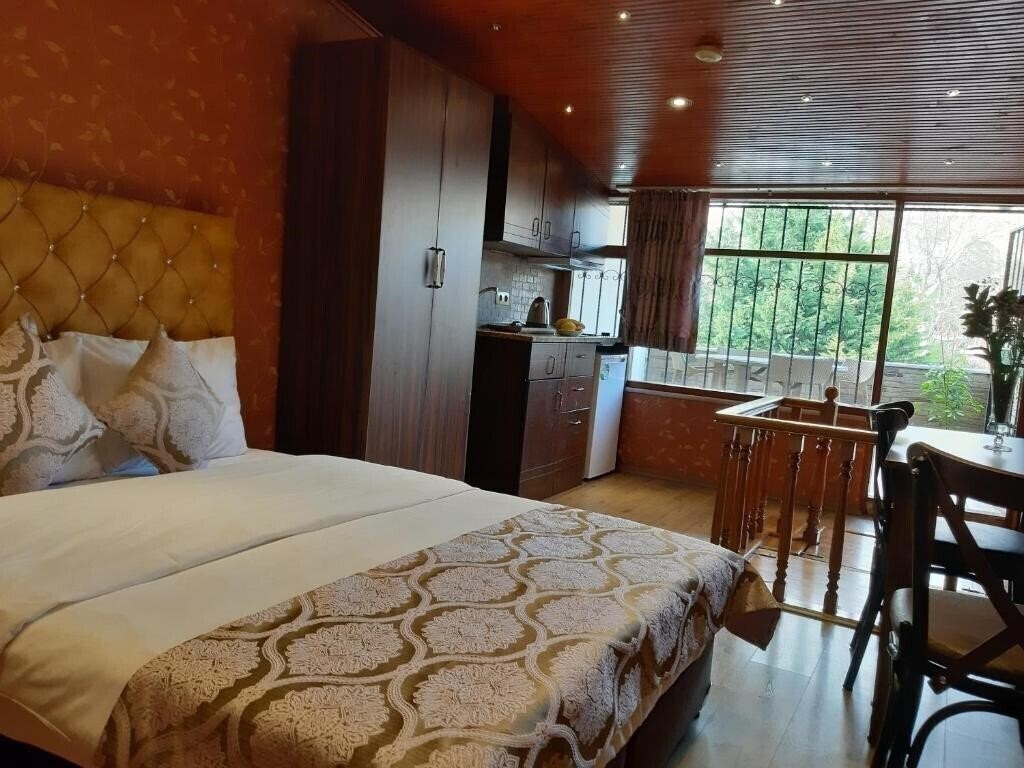 Фото Royal Suites Sultanahmet 3*