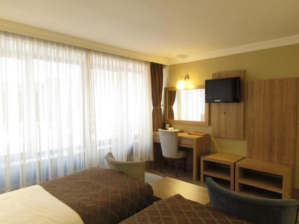 Изображение Kadikoy Park Suites Hotel 5*