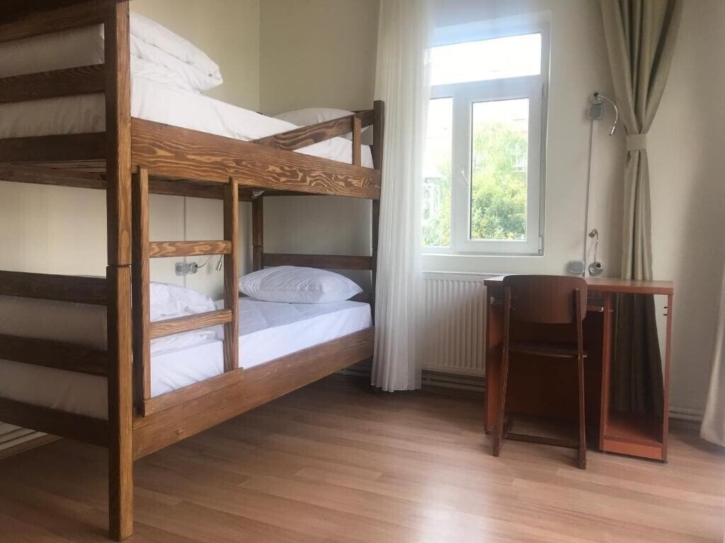 Отель Kalkedon Hostel 3*