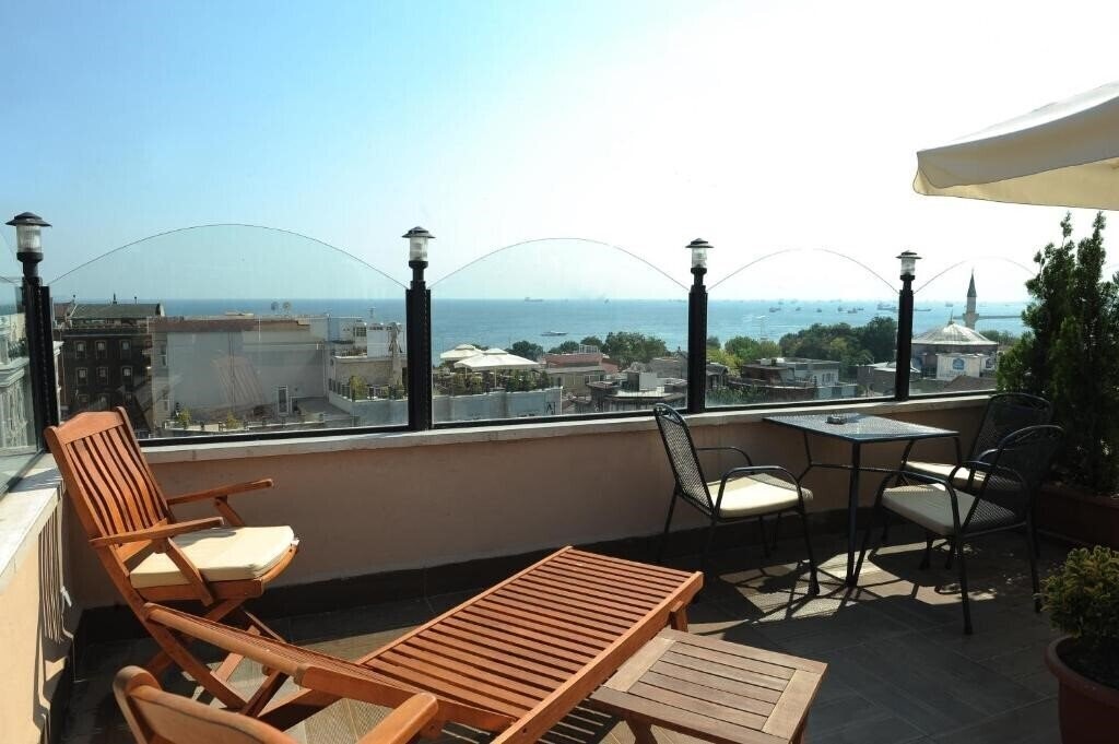 Фотография Hotel Coliseum 3*