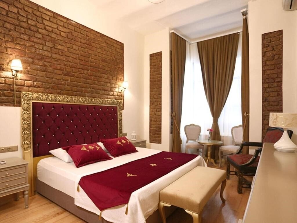 Отель Tepe Palace Hotel Taksim (ex. Hutsuite) 3*