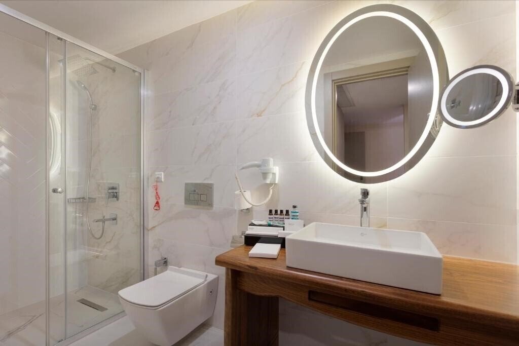 Фотография Buem Hotel Kosuyolu 4*