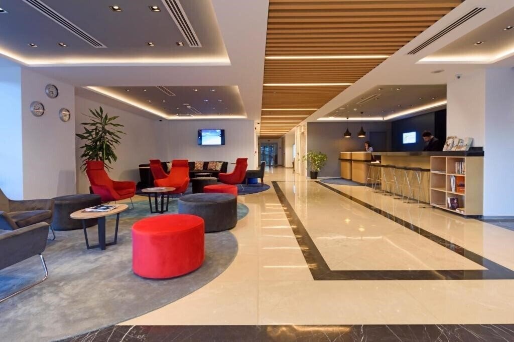 Фотография Holiday Inn Express Istanbul Altunizade by IHG (ex. Holiday Inn Express Altunizade) 3*