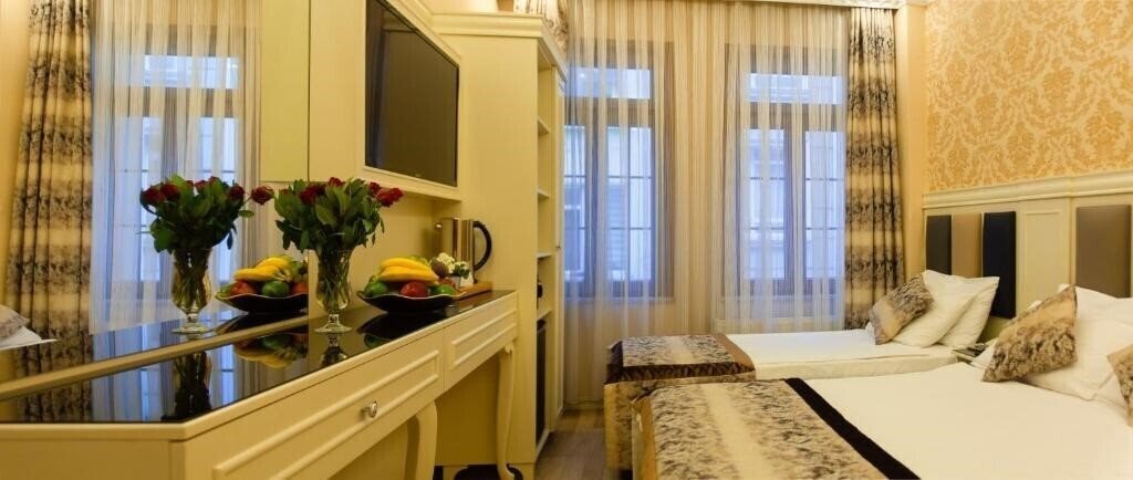 Фотография Grand Best Nobel Hotel 2 Istanbul (ex. Best Nobel Hotel 2 Aksaray Istanbul, Best Nobel Hotel Old Town) 3*