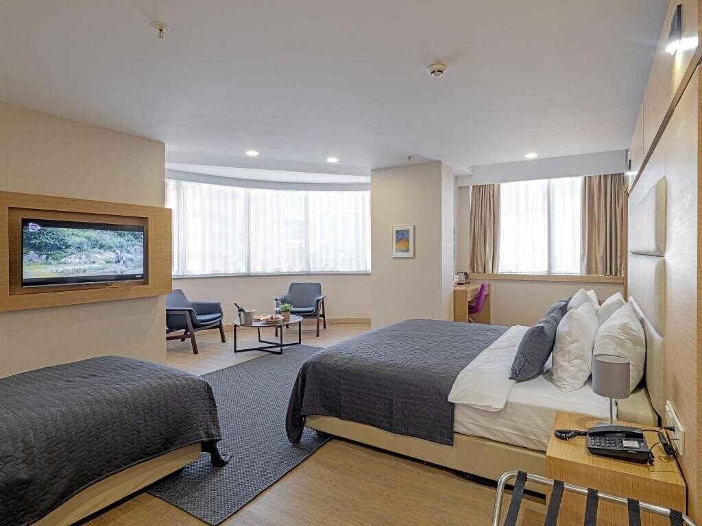 Картинка Merlin Hotel (ex. Echoll Hotel) 4*