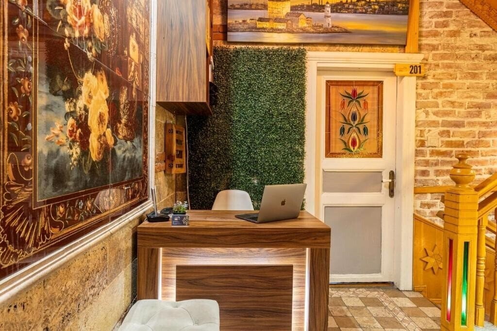 Фото Astra Boutique Hotel 5*