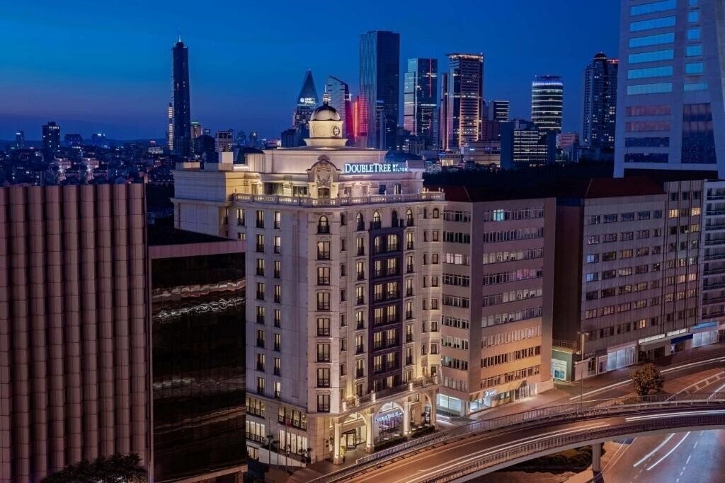 Отель DoubleTree by Hilton Istanbul Gayrettepe (ex. DoubleTree by Hilton Istanbul Esentepe, Biz Cevahir Hotel Istanbul) 5*
