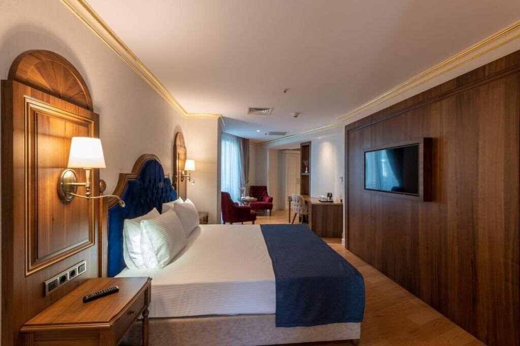 Фотография BVS Bosphorus Hotel Pera (ex. Nova Plaza Pera, Nova Plaza Pera Hotel & Hamam) 4*