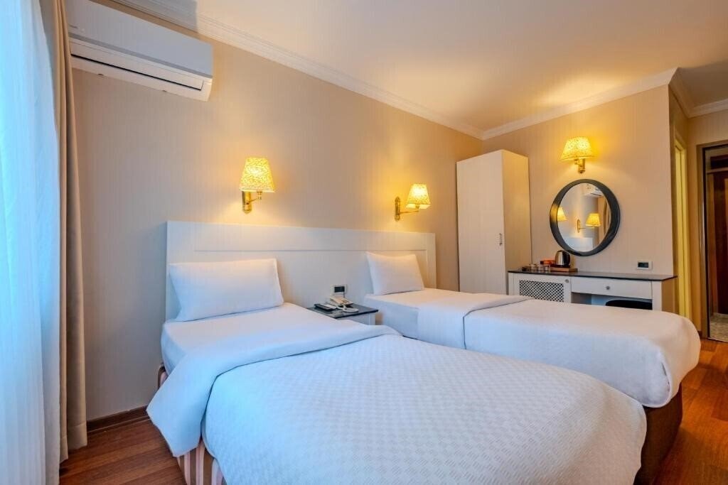 Фото Peak Star Hotel (ex. Eterno) 3*