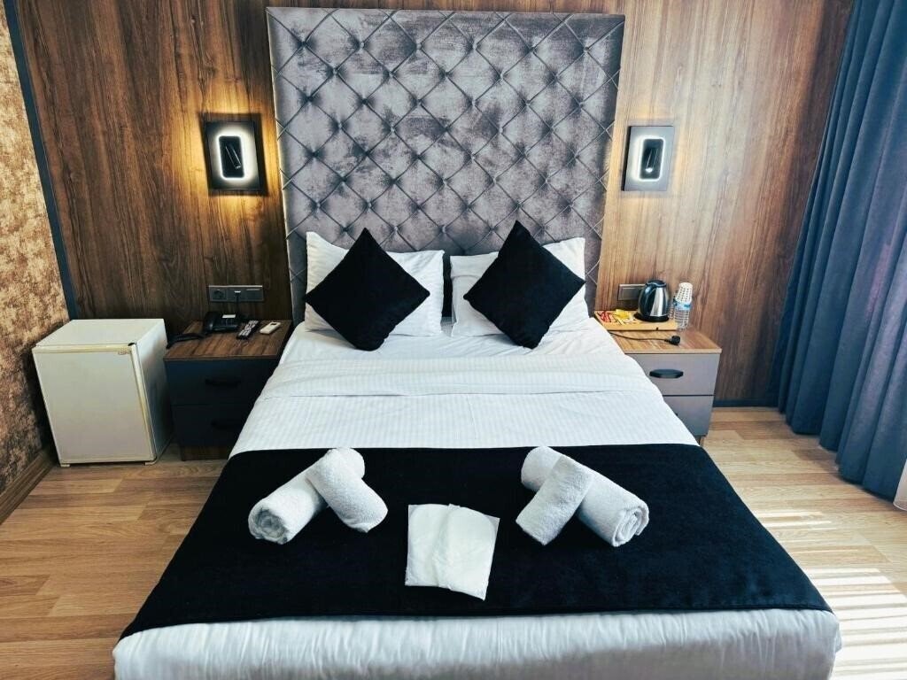 Отель Diamond Nisantasi Hotel (ex. Nisantasi Diamond Hotel) 4*