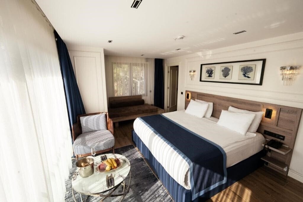 Фотография Mona Bosphorus Hotel (ex. The Search) 4*