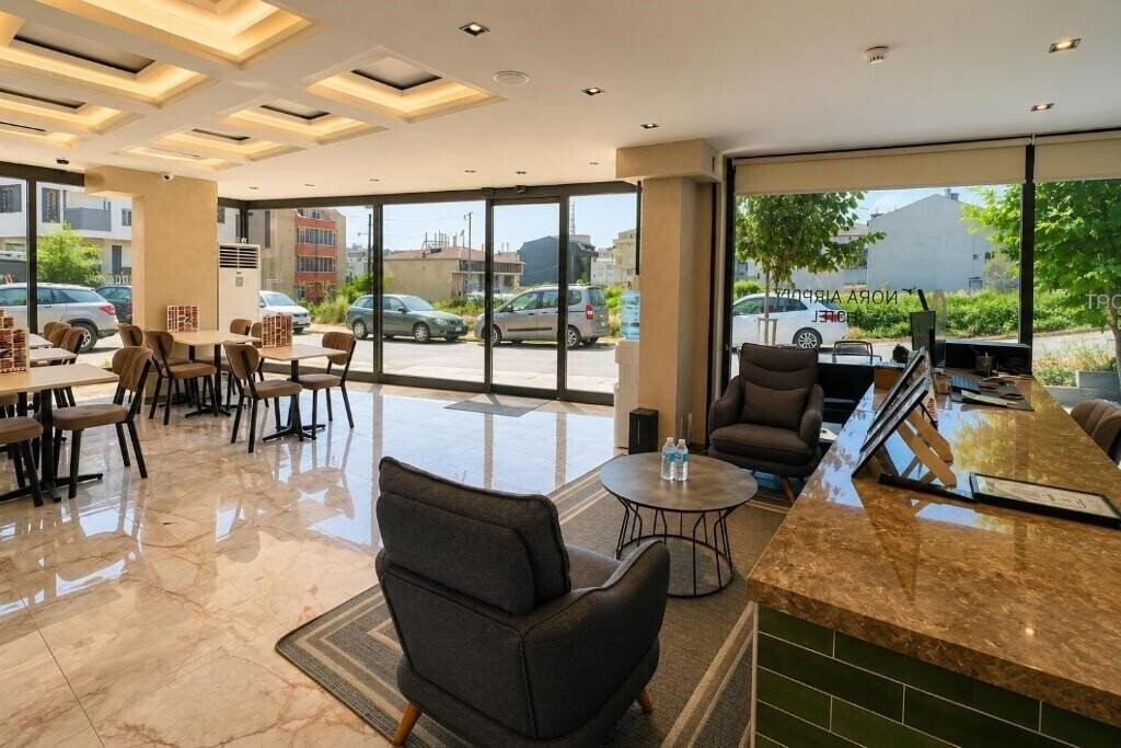 Фото Lenora Airport Hotel 3*
