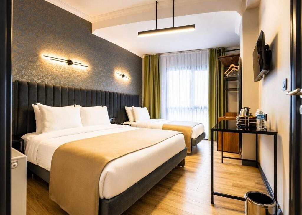 Картинка Lenora Airport Hotel 3*
