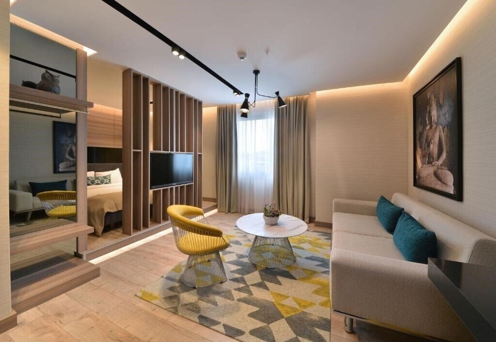 Отель Nish Palace Umraniye 4*