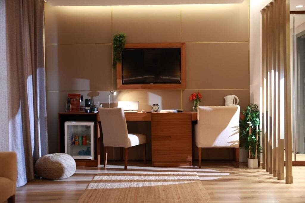 Изображение Nova Plaza Crystal Hotel (ex. Crystal Hotel) 4*