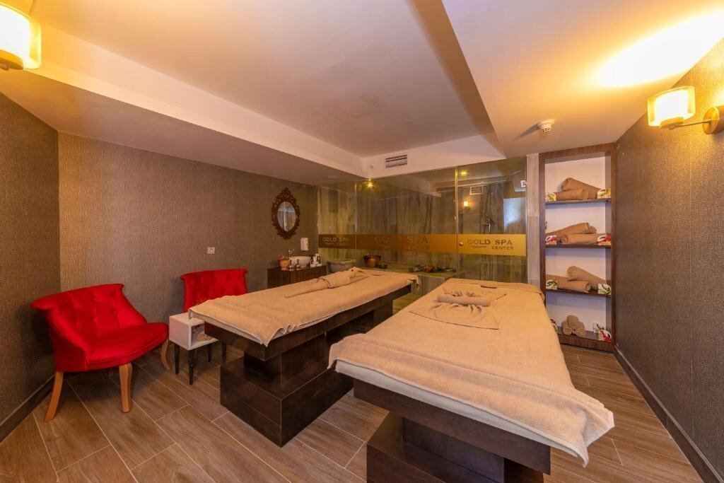 Фотография Euro Plaza Hotel 4*