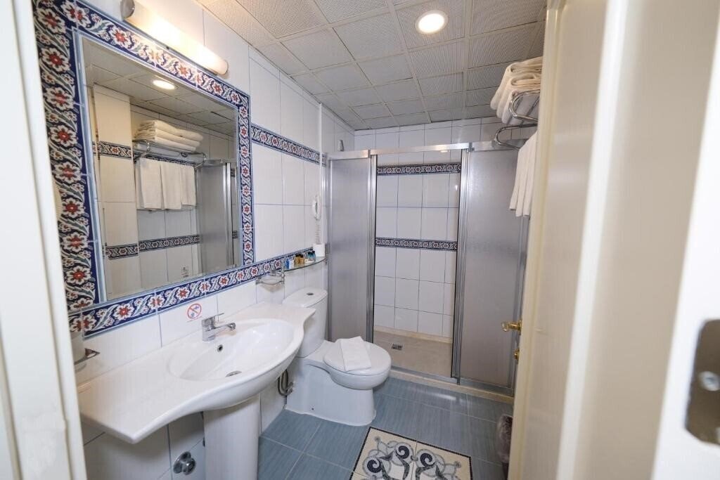 Фотография The And Hotel 3*