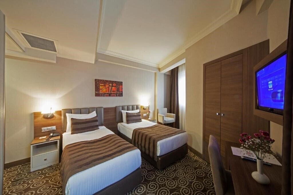 Фото Delta Hotel Istanbul 3*