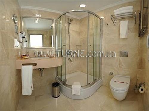 Отель Emporium Hotel 4*