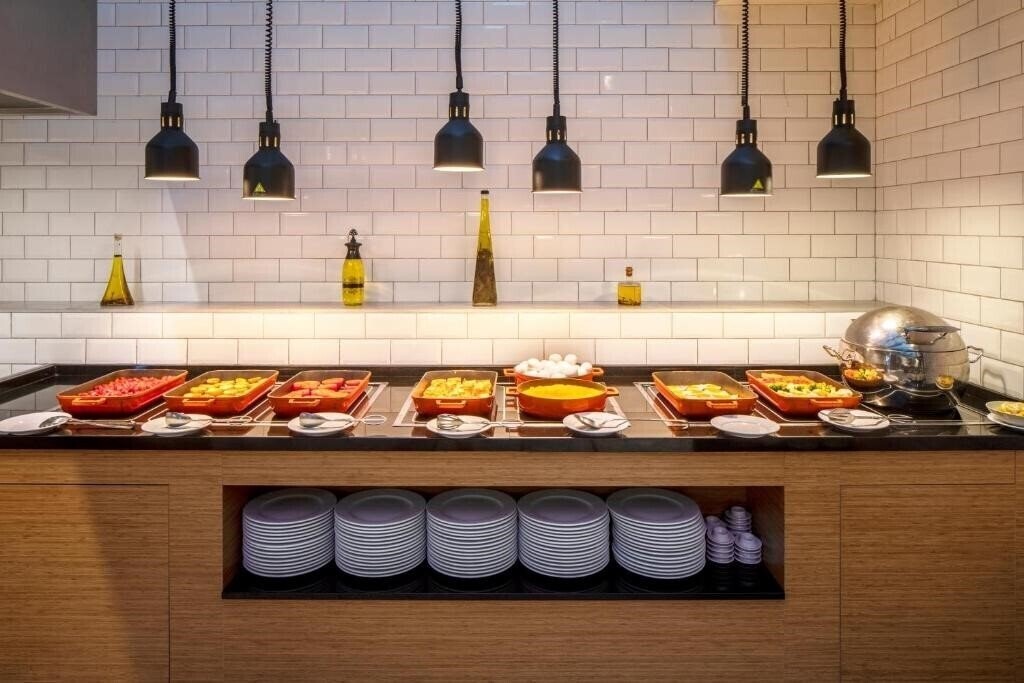 Изображение Holiday Inn Istanbul Sisli (ex. Holiday Inn Sisli, Holiday Inn Istanbul Sisli by IHG) 5*