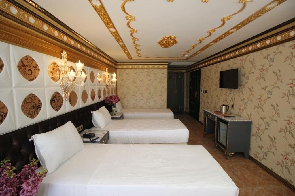 Отель Laleli Blue Marmaray Hotel 3*