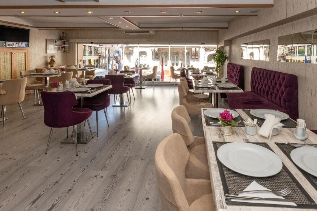 Изображение Regno Hotel (ex. Regno) 3*