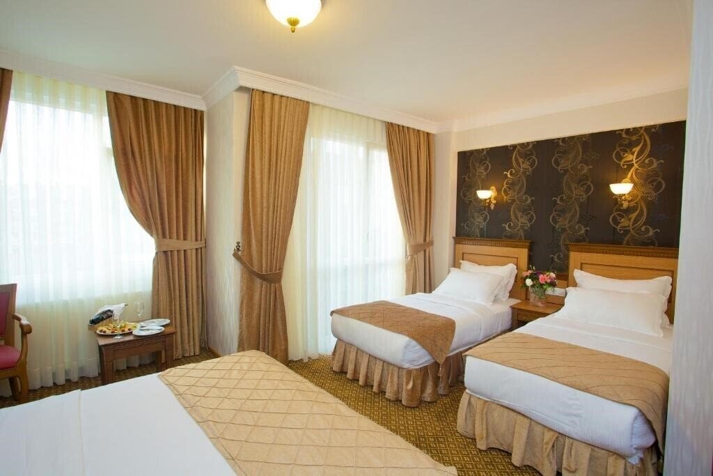 Отель Grand Unal Hotel 3*