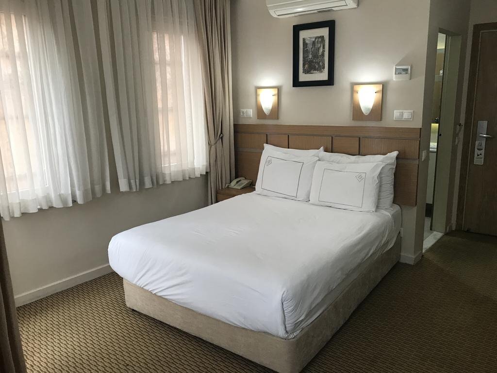 Отель Sude Konak Hotel 4*