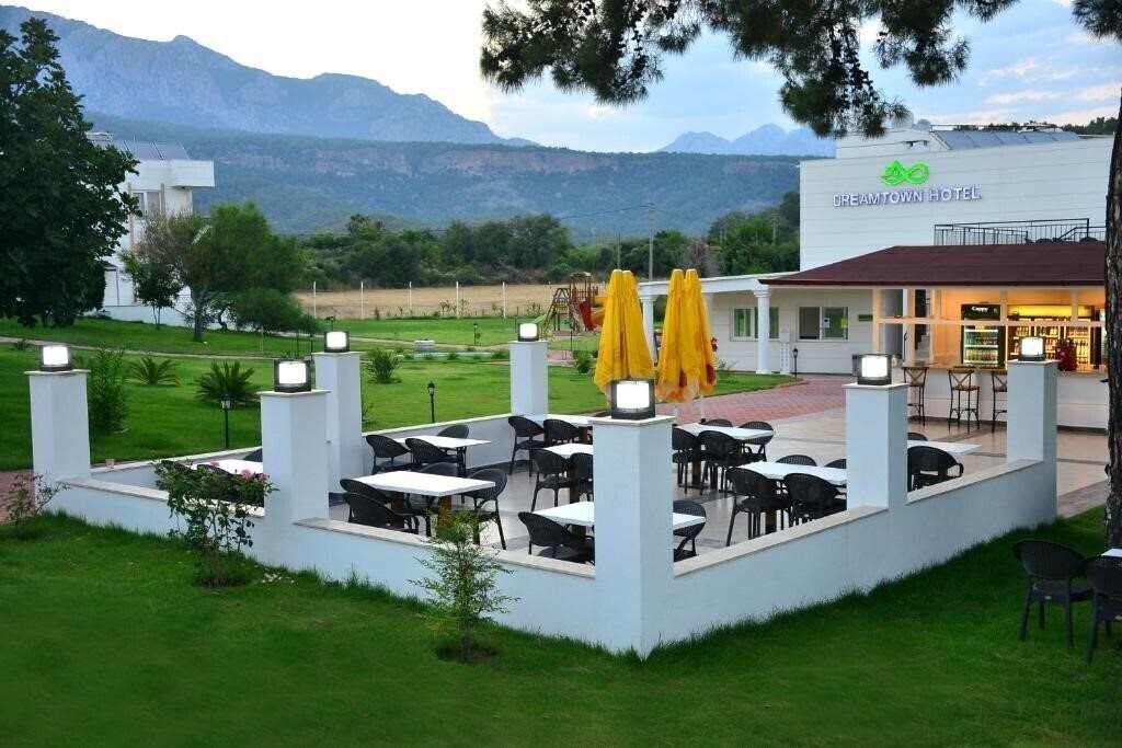 Изображение Dream Town Hotel 3*