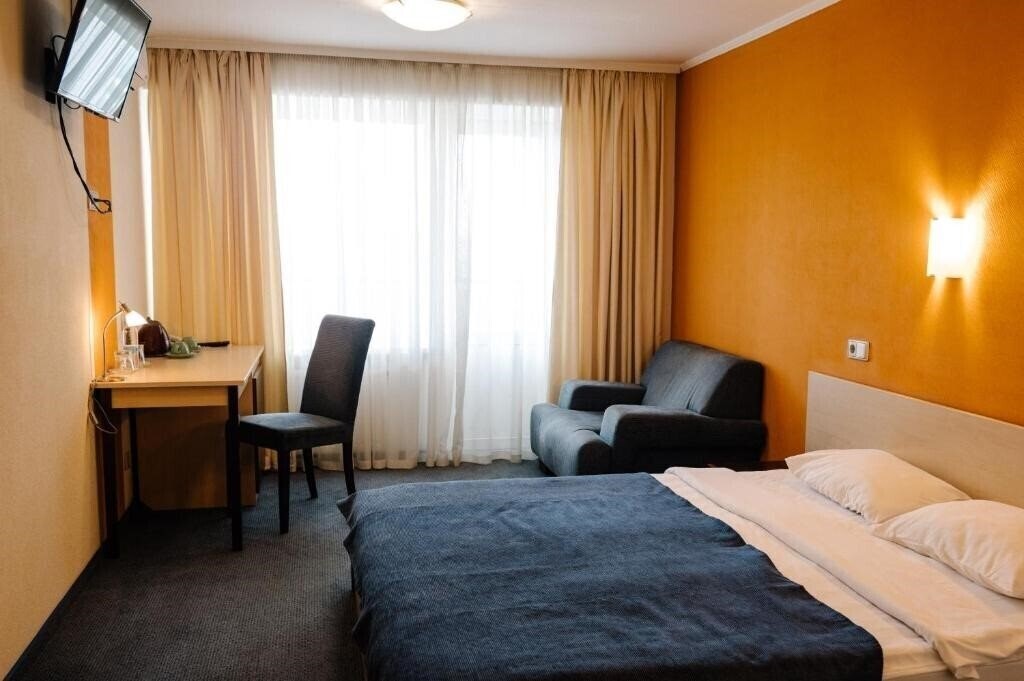 Фотография "7 Дней" 3*